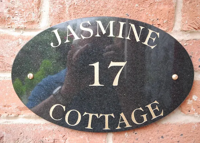 Holidays Jasmine * Saltburn-by-the-Sea